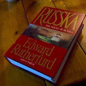 2/$10  EUC Russia: The novel of Russia/Edward Rutherford